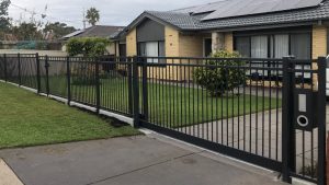 Aluminium 3 rung residential fence in black adelaide